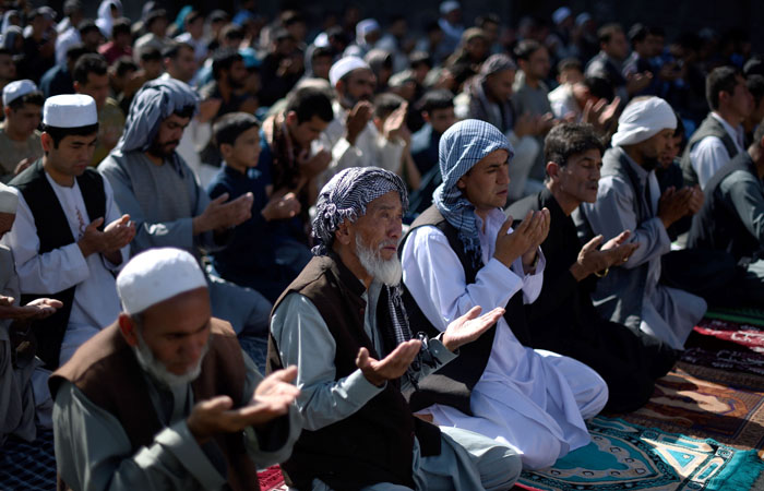 به‌ وێنه‌.. موسڵمانانى جيهان جه‌ژن پيرۆز ده‌كه‌ن